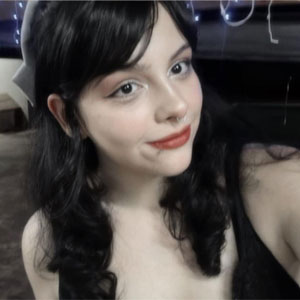 Clara Bazi